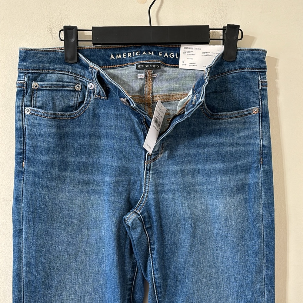 American Eagle Next Level Stretch Medium Wash Low Rise Flare Denim Jean Sz 8 NWT - Picture 5 of 12